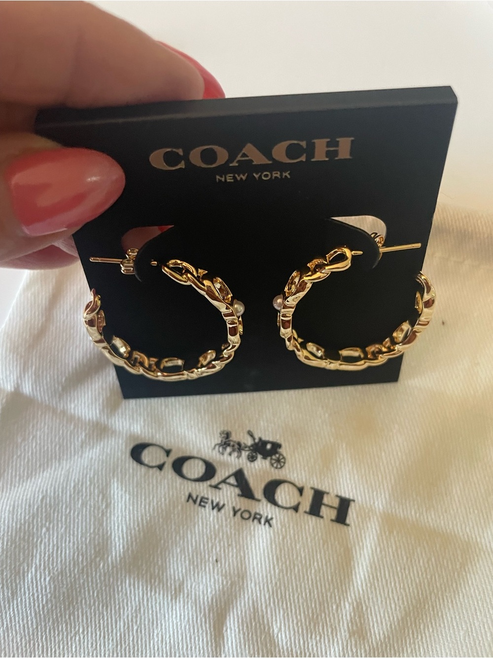 COACH Gold Chain-Link Hoop Earrings with Polished Finish